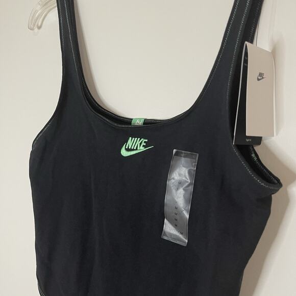 NEW! NIKE black logo embroidered tank bodysuit size medium - Picture 3 of 7